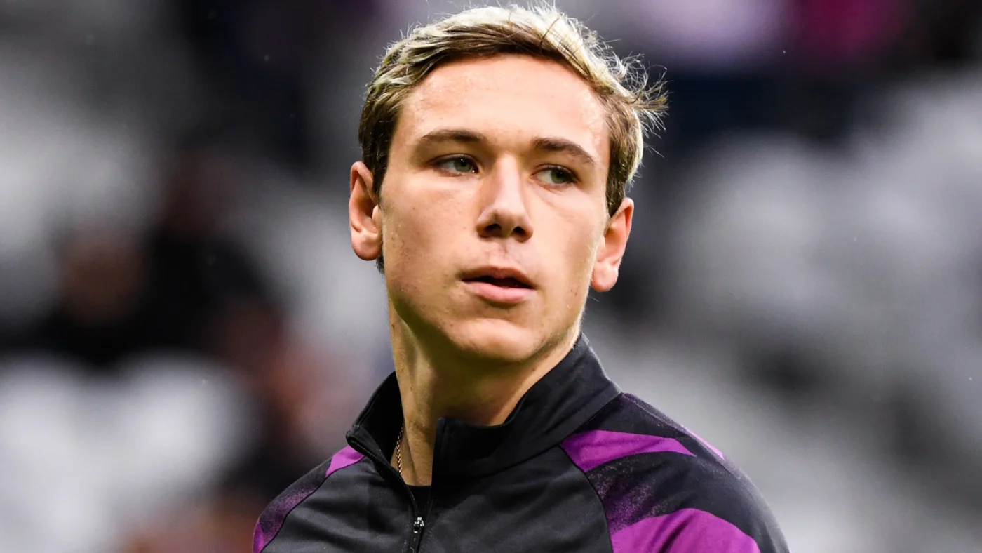 Mercato  PSG : Aleksey Batrakov, la pièce manquante réclamée par Luis Enrique
