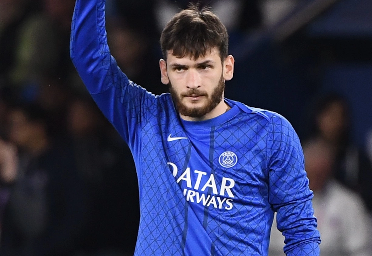 PSG : Ce geste de classe signé Khvicha Kvaratskhelia (vidéo)