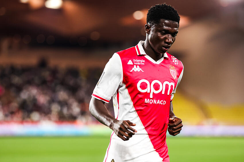 PSG : Ce joueur de Monaco qui se met à terre face à Paris