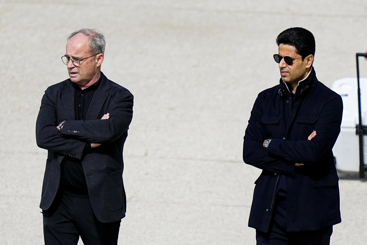 Mercato  PSG : Ces trois raisons qui ont poussé Paris à vendre pour 374 millions d'euros cet été