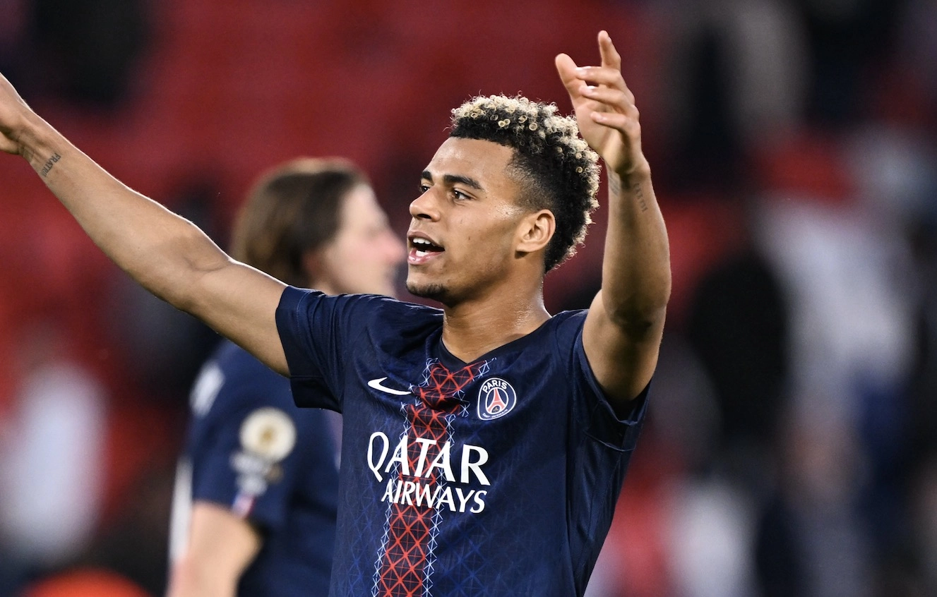 PSG Aston Villa : Désiré Doué en forme, voici la note que Pierre Ménès lui a attribué