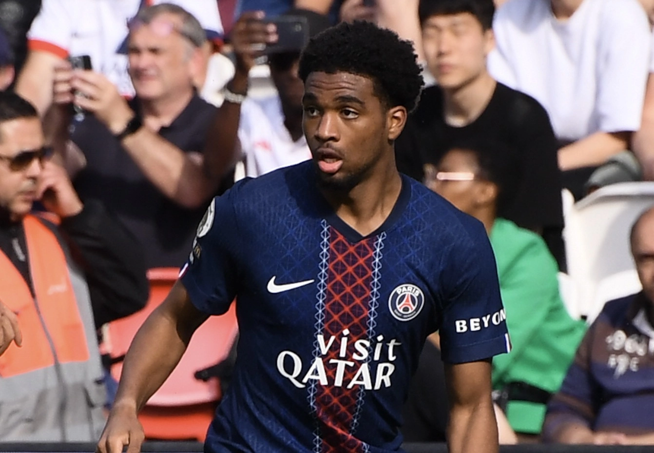 Mercato  PSG : Fabrizio Romano confirme la tendance sur l'avenir d'Ibrahim Mbaye