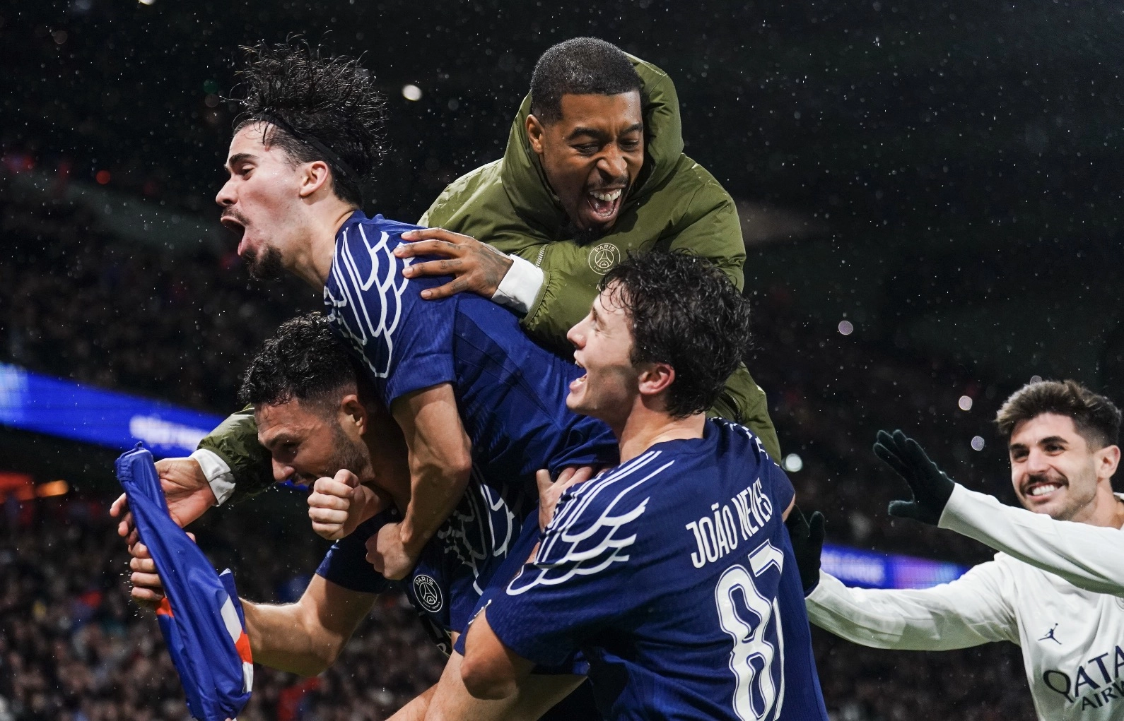 PSG : La victoire en Ligue des Champions sous le regard de Presnel Kimpembe