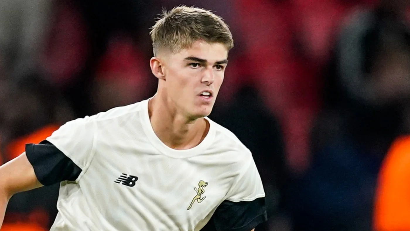 Mercato  PSG : L'aveu fort de Charles De Ketelaere sur les contacts secrets avec Luis Campos
