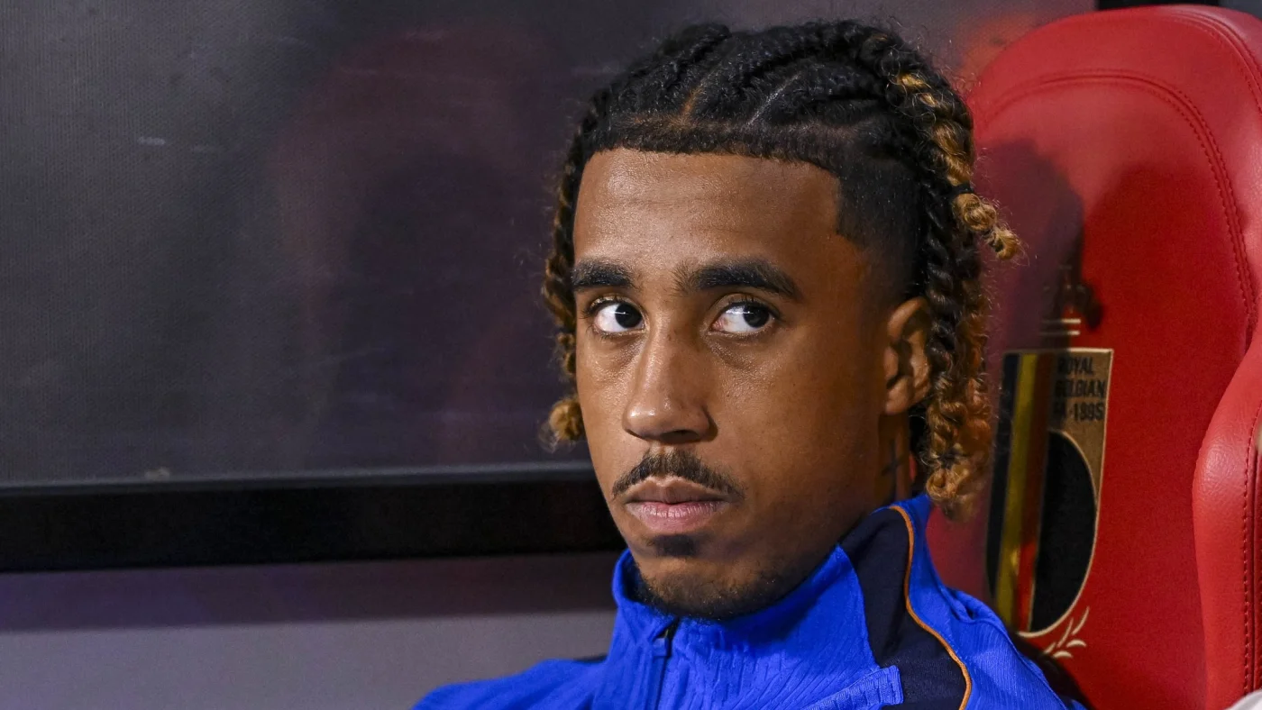 Mercato  PSG : Leny Yoro, la nouvelle priorité de Luis Campos en défense ?