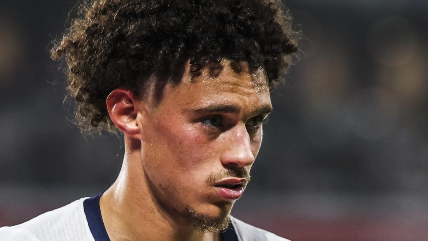PSG : Les vives interrogations de Daniel Riolo sur le positionnement de Maghnès Akliouche sur le terrain