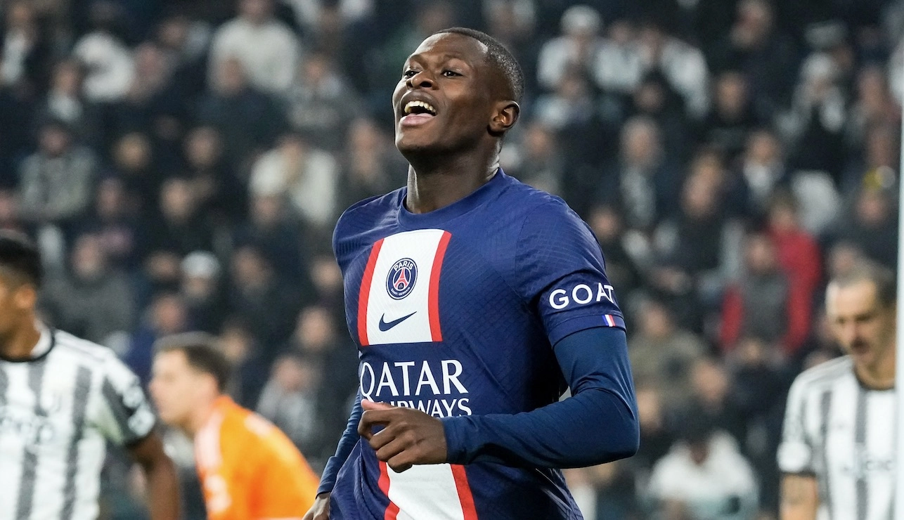 PSG : L'ogre Nuno Mendes décrit par Maxwell