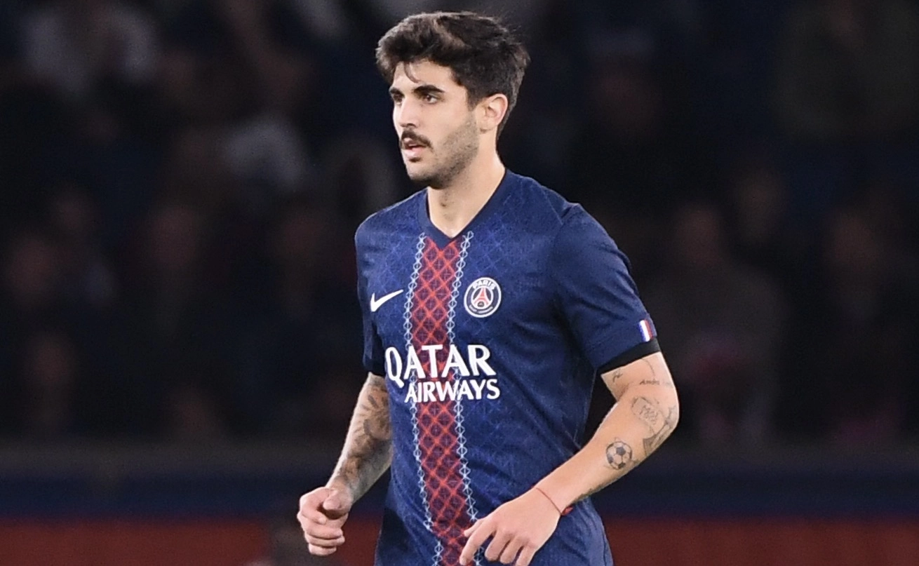 PSG : Lucas Beraldo au milieu, Luis Enrique explique sa décision