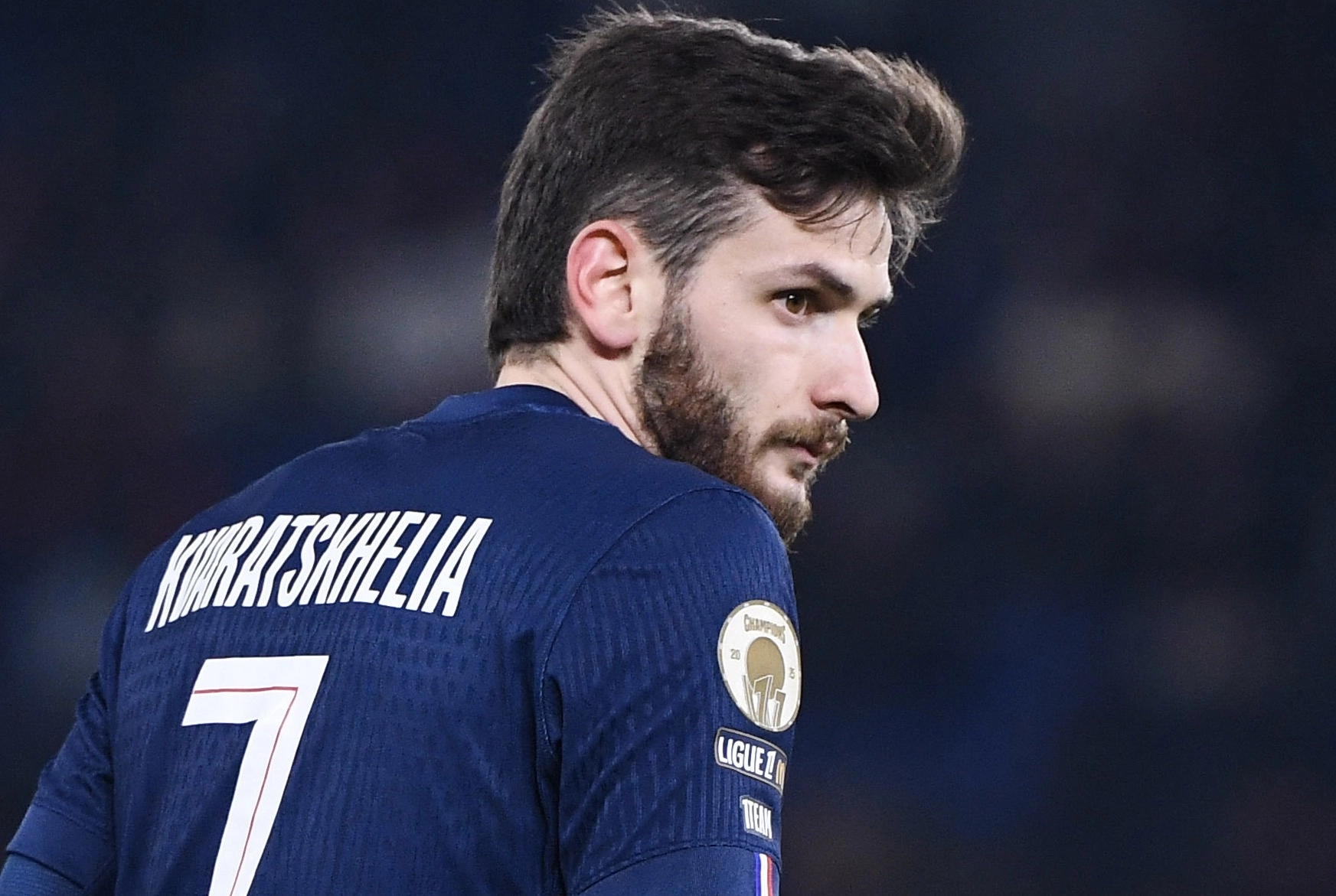 PSG Chelsea : "On le voit très bien à son visage", les explications de Loic Tanzi sur l'entrée fracassante de Khvicha Kvaratskhelia