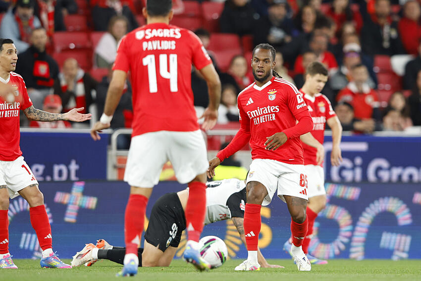 Mercato  PSG : Un avenir en Espagne pour Renato Sanches ?