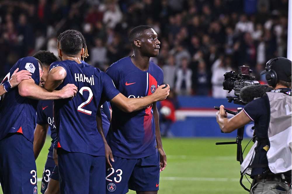 Mercato  PSG : Un gros club européen lâche l'affaire pour Randal Kolo Muani